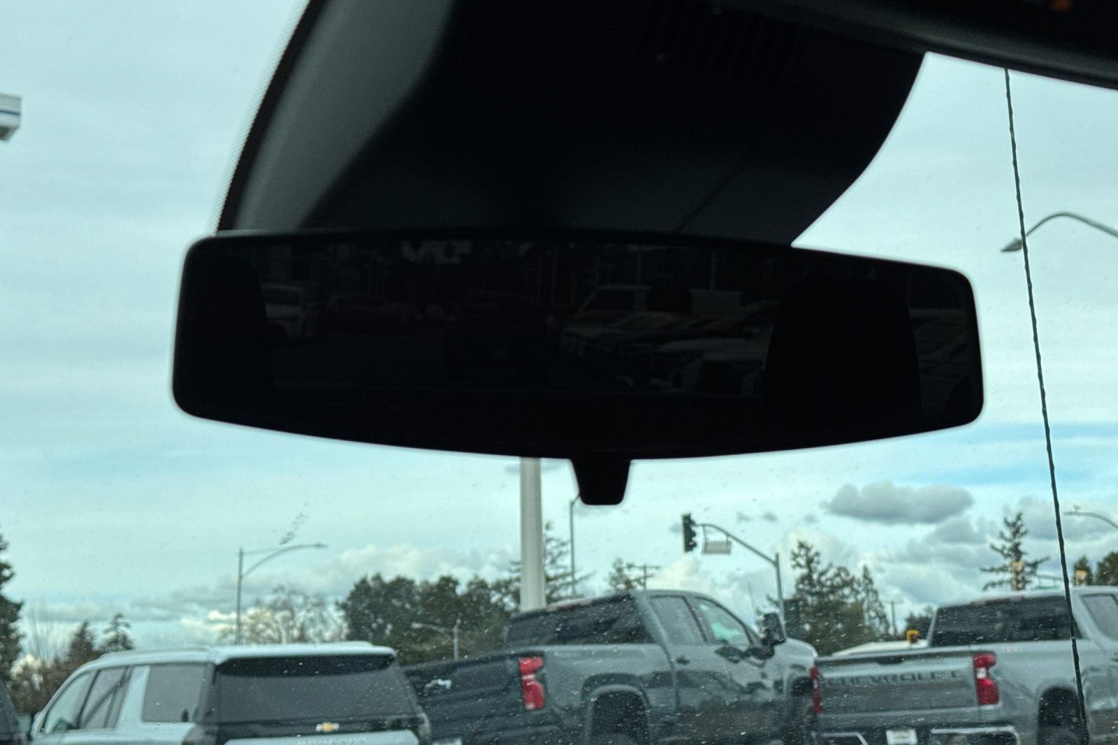 Used 2023 GMC Sierra 1500 SLE image 25