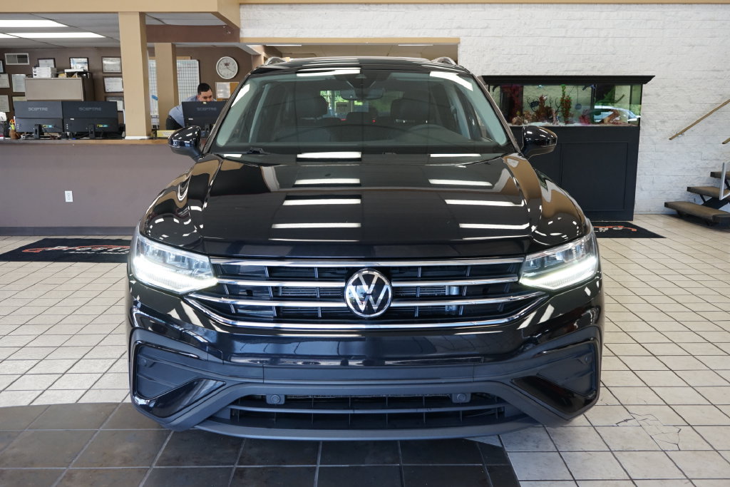 Used 2022 Volkswagen Tiguan SE FWD image 18