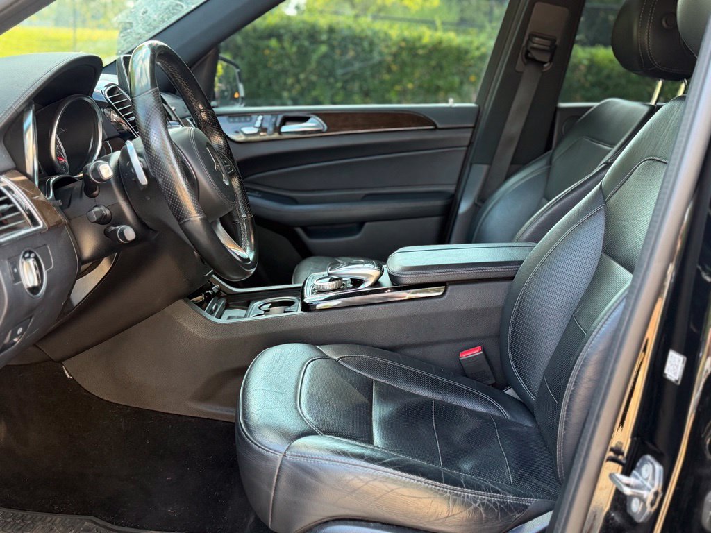 Used 2019 Mercedes-Benz GLS 450 4MATIC image 10
