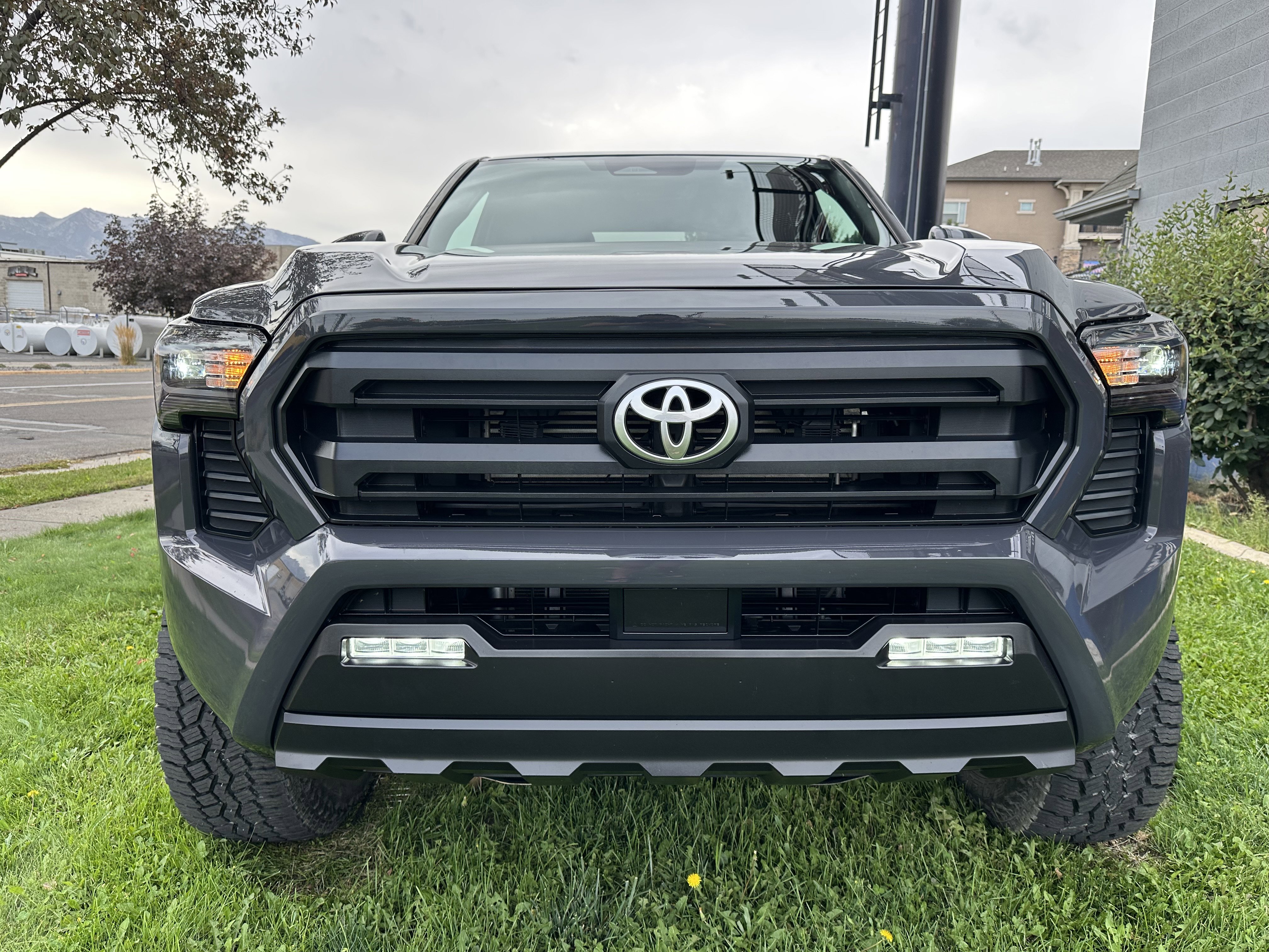 Used 2024 Toyota Tacoma SR5 image 13