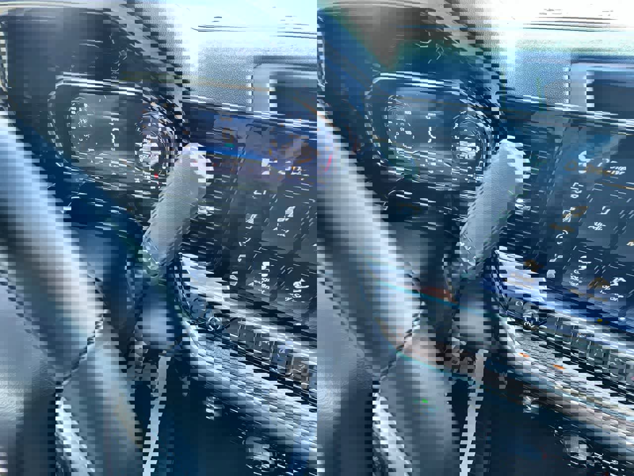 Used 2024 Chevrolet Silverado 1500 RST w/ Z71 Off-Road Package image 15