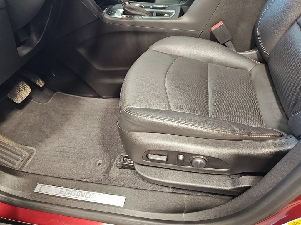 Used 2020 Chevrolet Equinox Premier AWD/4WD image 28