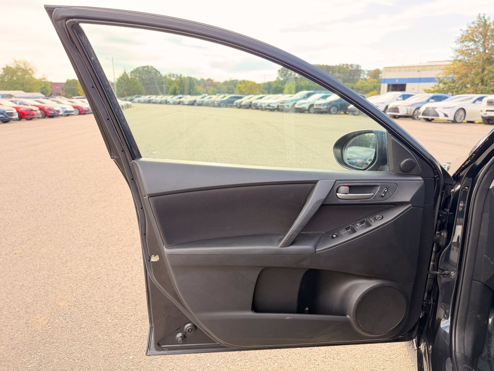 Used 2012 MAZDA MAZDA3 i Touring FWD image 14