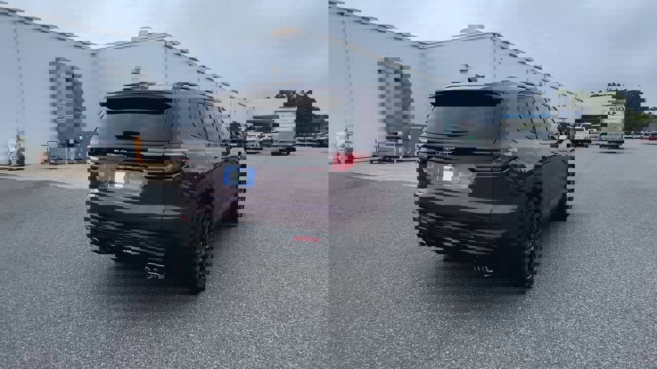New 2026 GMC Acadia Elevation w/ Black Edition image 42