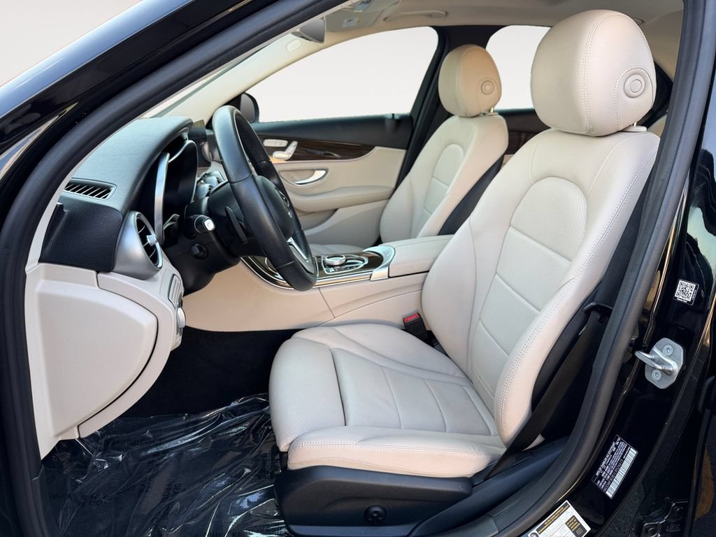Used 2020 Mercedes-Benz C 300 Sedan w/ Premium Package image 14