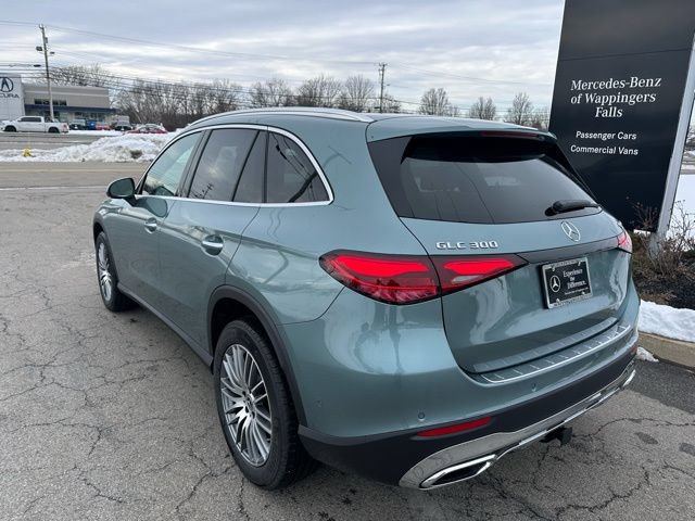 New 2026 Mercedes-Benz GLC 300 4MATIC image 3