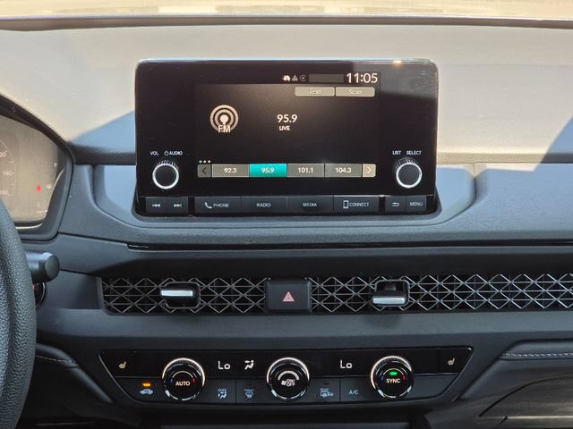 Used 2023 Honda Accord EX image 27