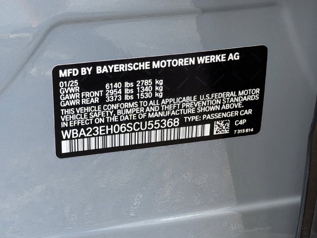 Used 2025 BMW 740i RWD image 23