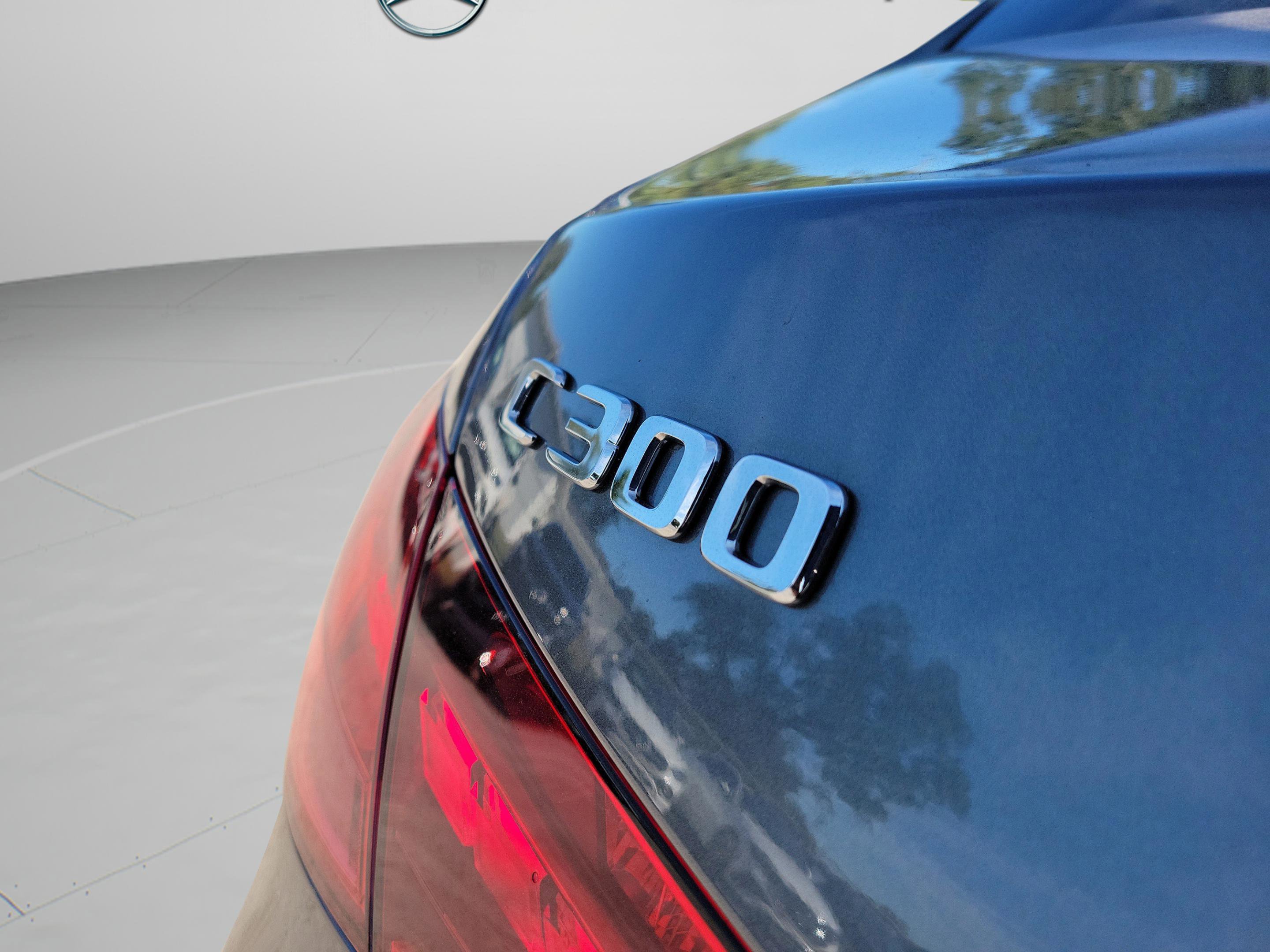 Used 2025 Mercedes-Benz C 300 Sedan image 30