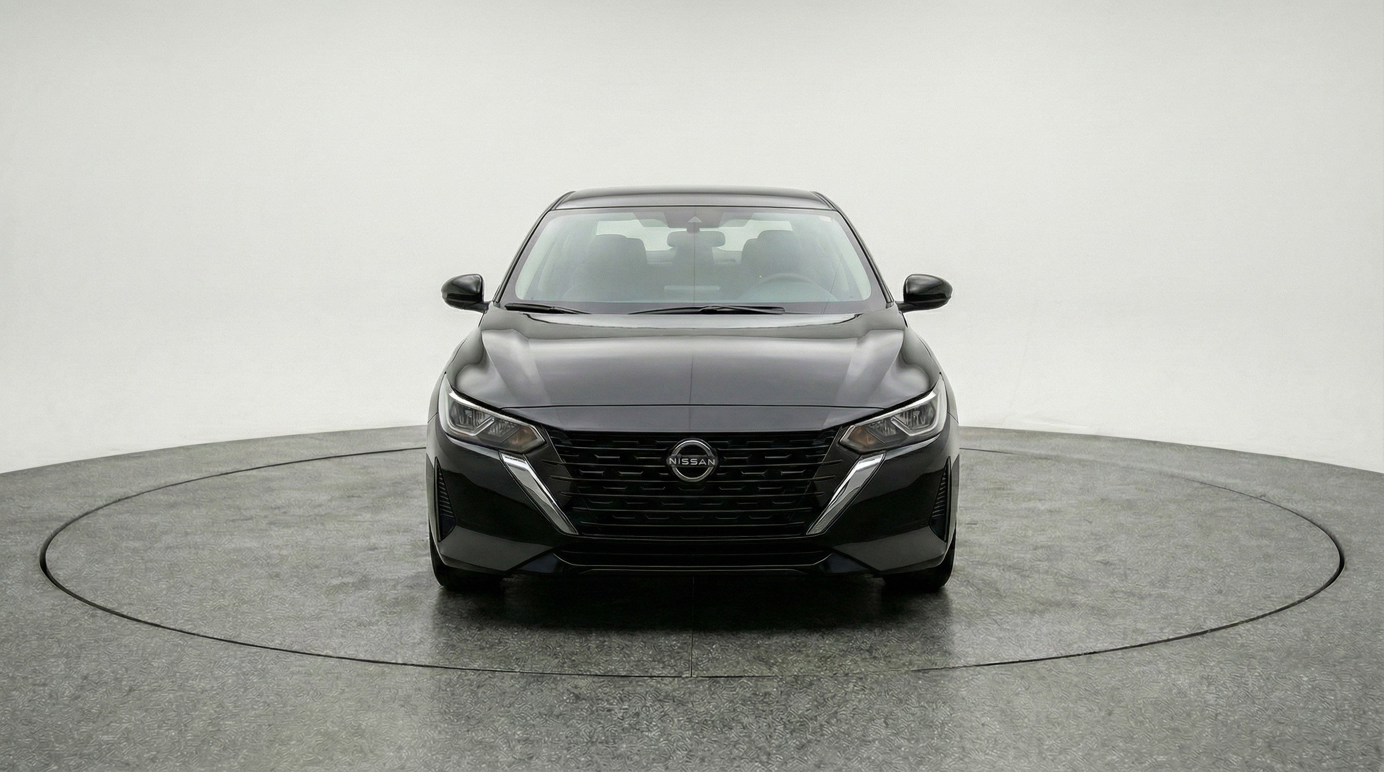 Used 2025 Nissan Sentra S image 2