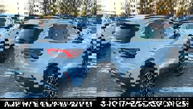 New 2026 Ford Escape SE image 29
