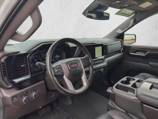 Used 2023 GMC Sierra 1500 SLT AWD/4WD image 11