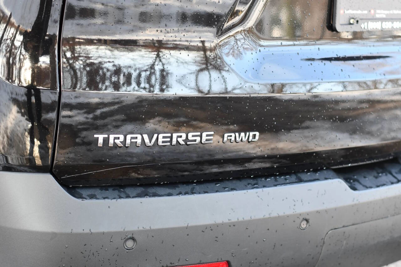 Used 2019 Chevrolet Traverse LT w/ LPO, Floor Liner Package image 7