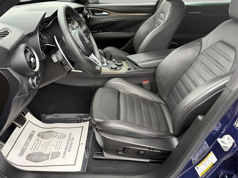 Used 2018 Alfa Romeo Stelvio Ti Sport image 17
