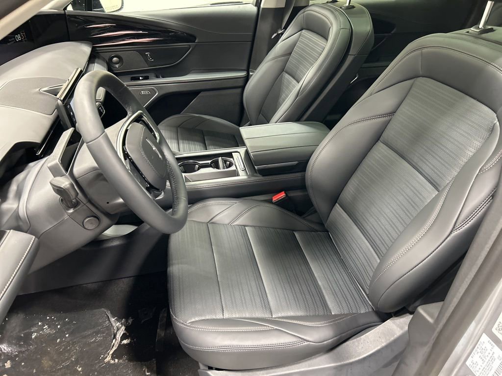 New 2026 Lincoln Nautilus Reserve w/ Jet Appearance Package image 9