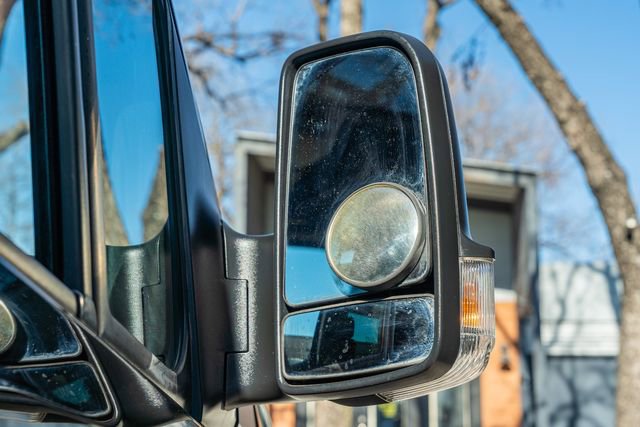 Used 2016 Mercedes-Benz Sprinter 3500 image 13