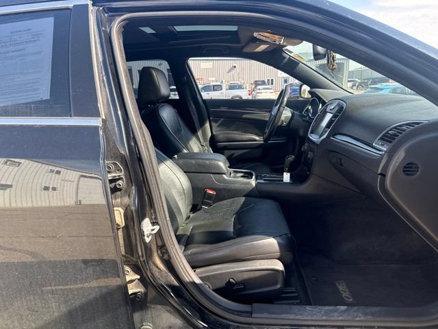 Used 2013 Chrysler 300 C w/ Beats Audio Group AWD/4WD image 16
