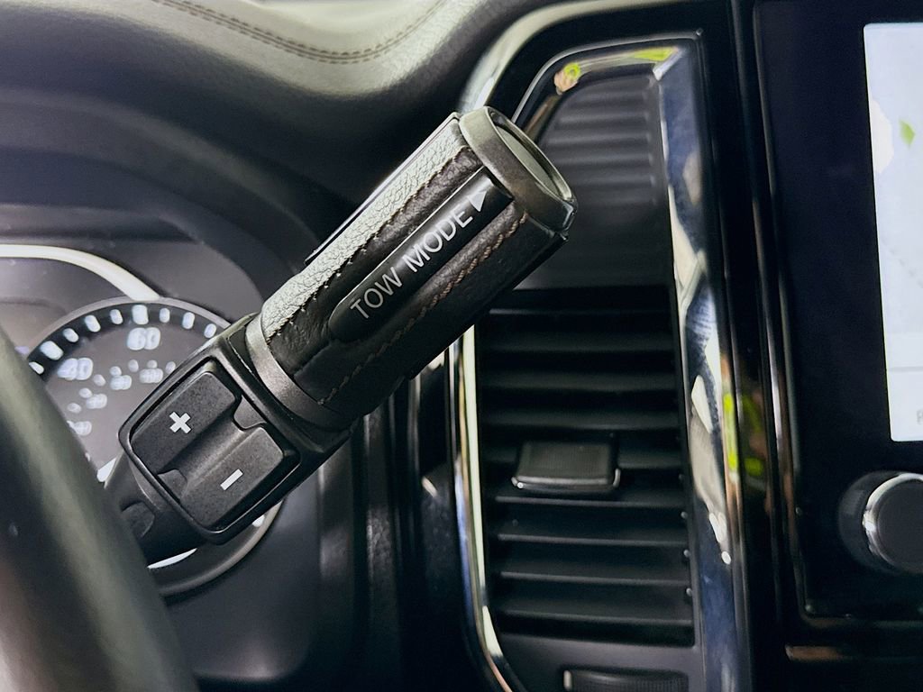 Certified 2023 Nissan Titan Platinum Reserve w/ Off Road Protection Package image 11