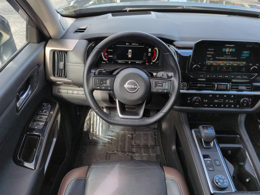 Certified 2022 Nissan Pathfinder Platinum w/ Cargo Package AWD/4WD image 16