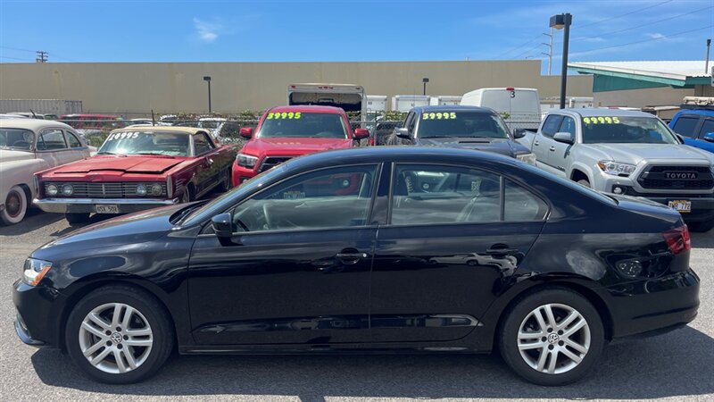 Used 2018 Volkswagen Jetta S FWD image 2