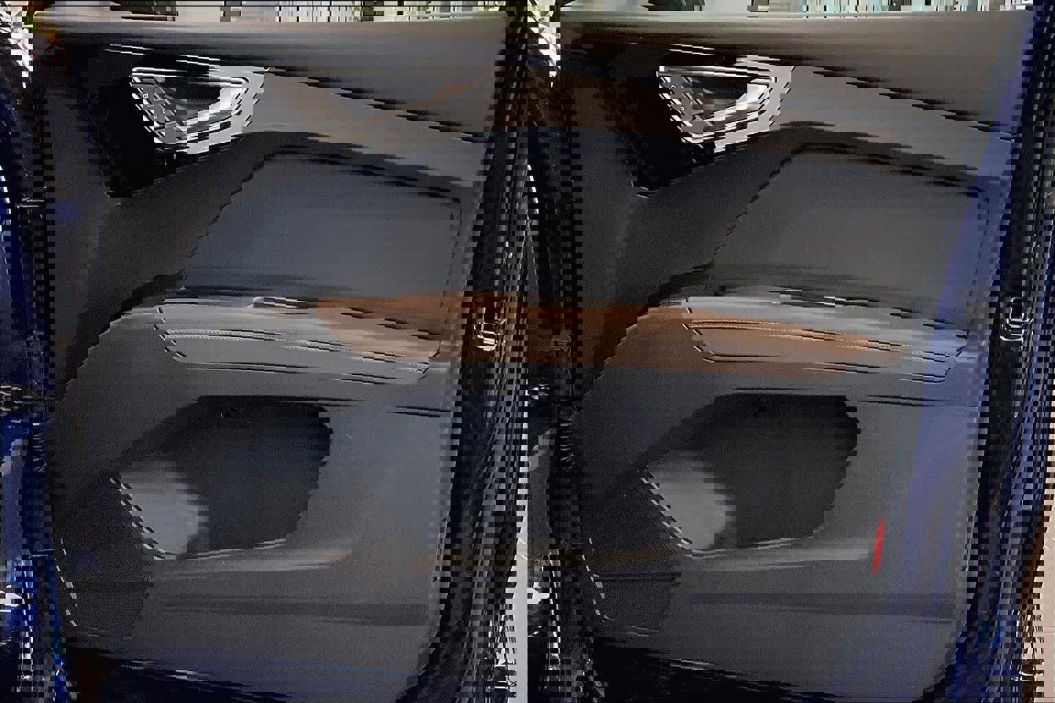 Used 2023 Audi Q4 e-tron Premium Plus RWD image 21