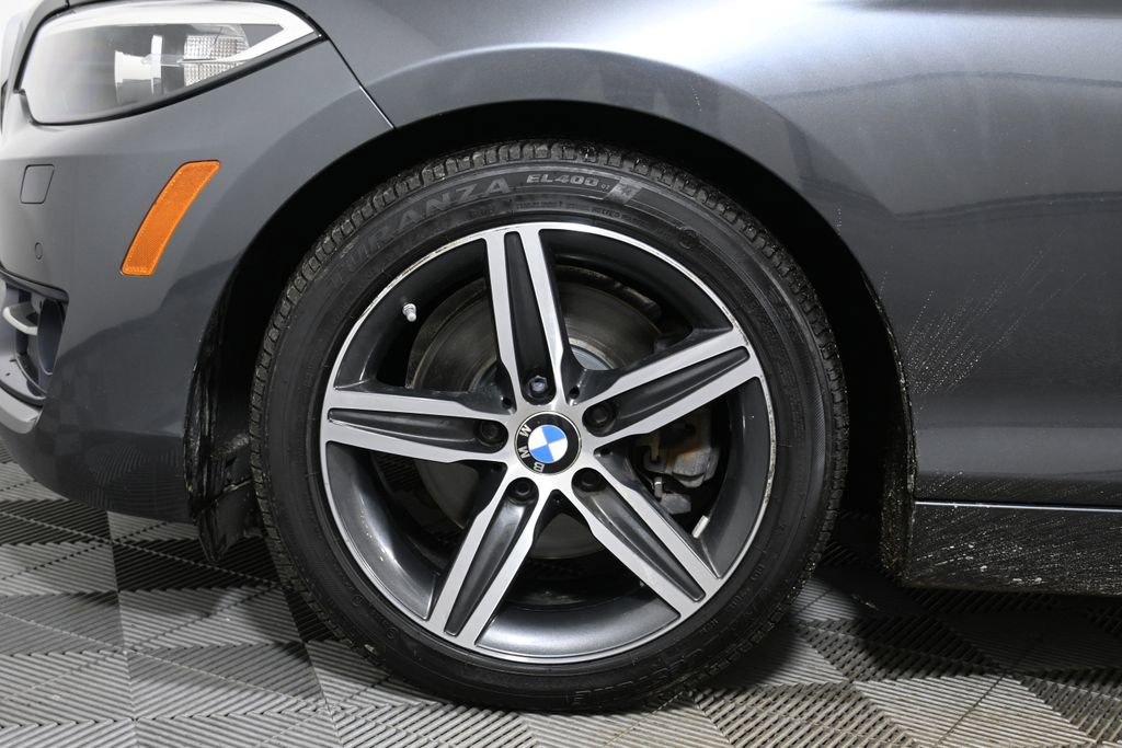 Used 2017 BMW 230i xDrive Convertible image 17