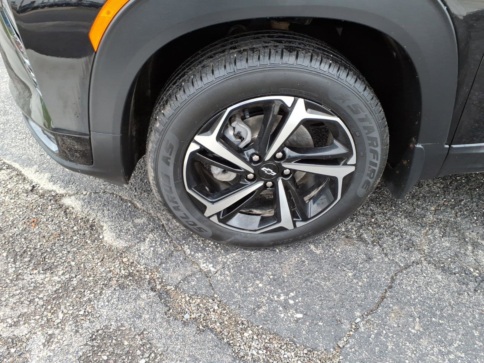 Certified 2021 Chevrolet TrailBlazer RS w/ Convenience Package image 9