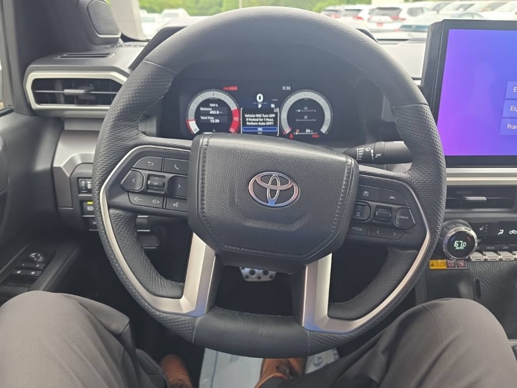 Used 2024 Toyota Tacoma TRD Sport AWD/4WD image 20