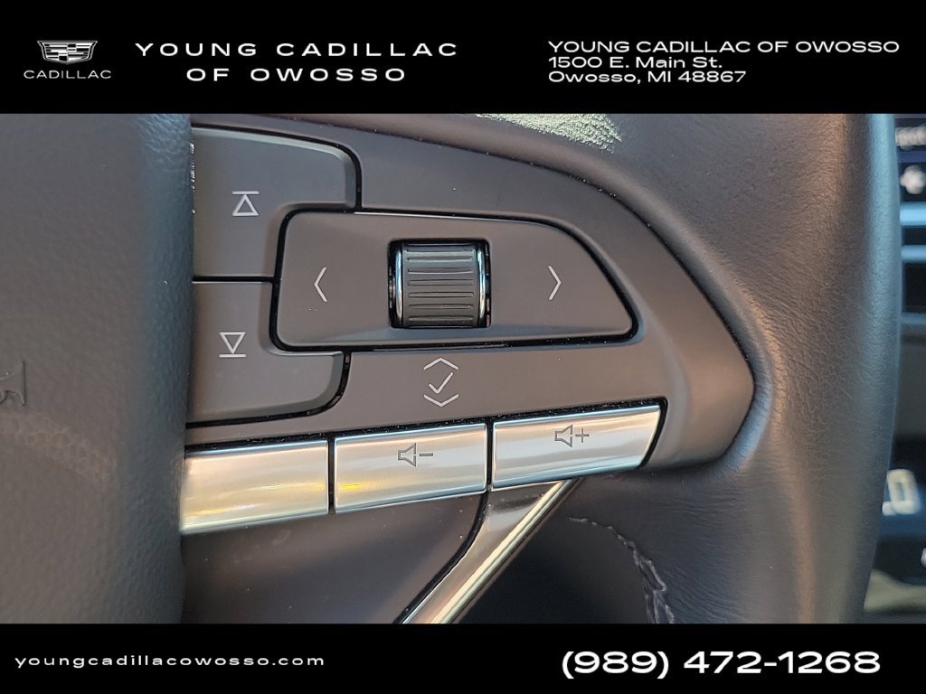 Certified 2025 Cadillac XT6 Luxury FWD image 18