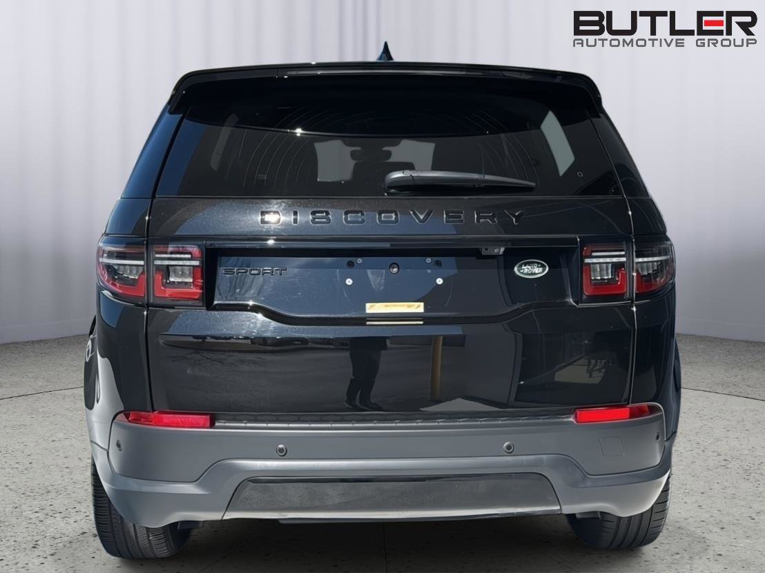 Used 2022 Land Rover Discovery Sport S image 4