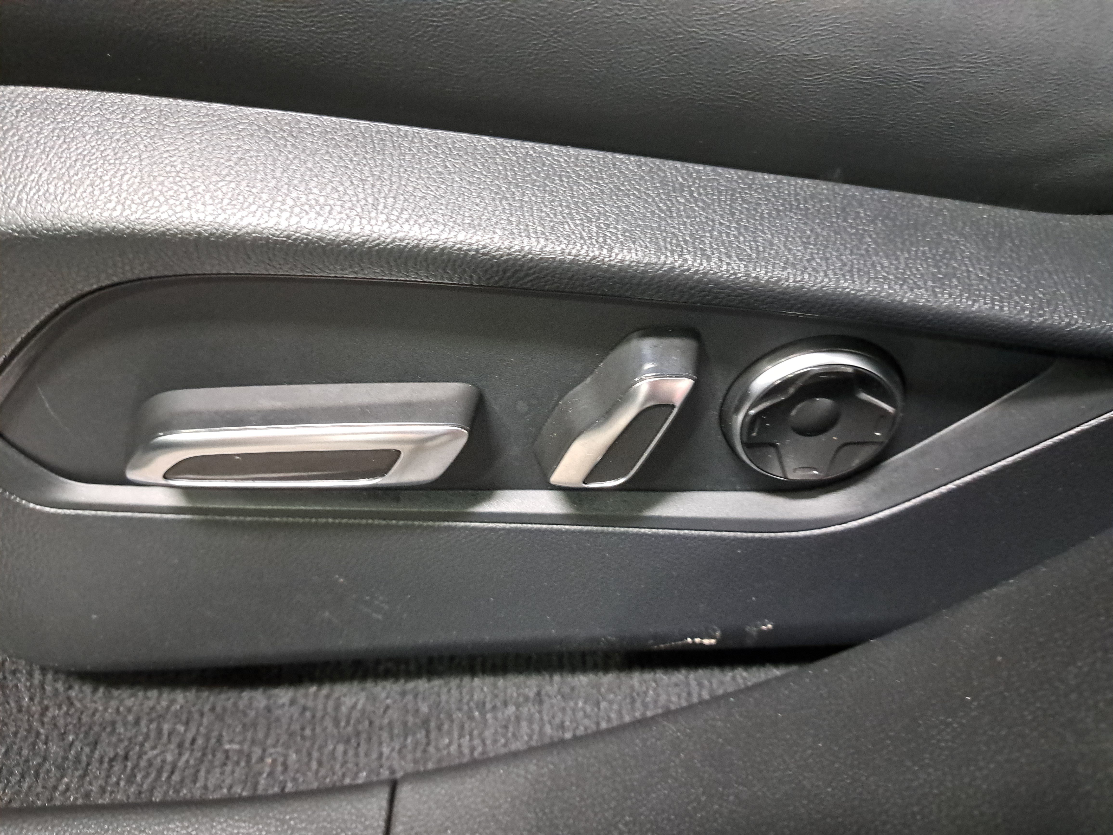 Used 2023 Acura RDX A-Spec AWD/4WD image 30