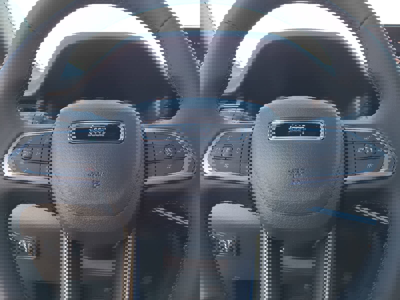 New 2026 Jeep Compass Latitude image 23