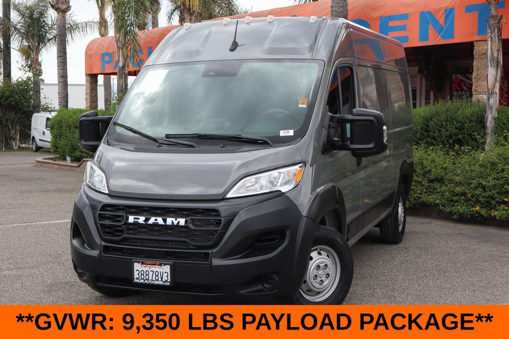 Used 2023 RAM ProMaster 3500 FWD image 4