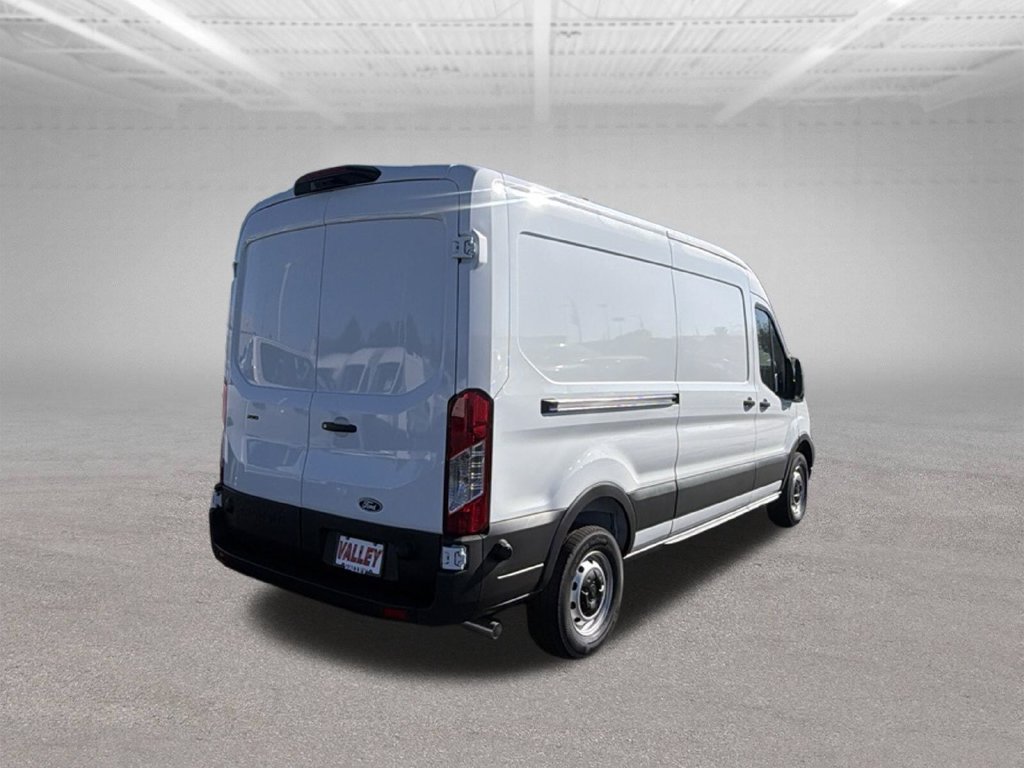New 2027 Ford Transit 250 148 Medium Roof RWD image 8
