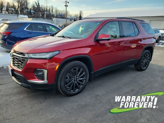 Used 2023 Chevrolet Traverse RS image 3