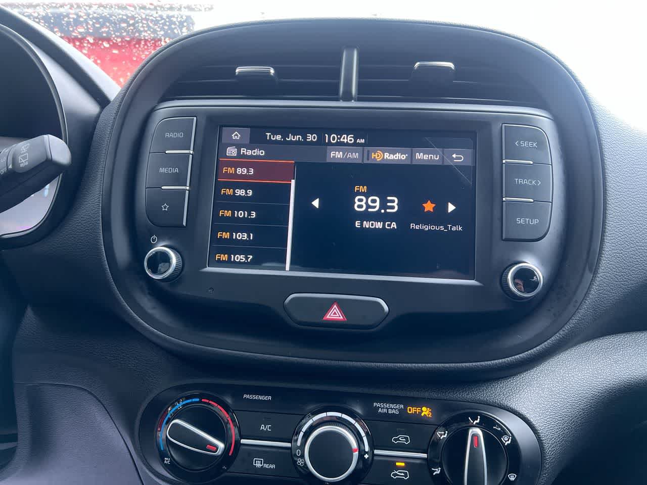Certified 2025 Kia Soul LX w/ LX Technology Package FWD image 16