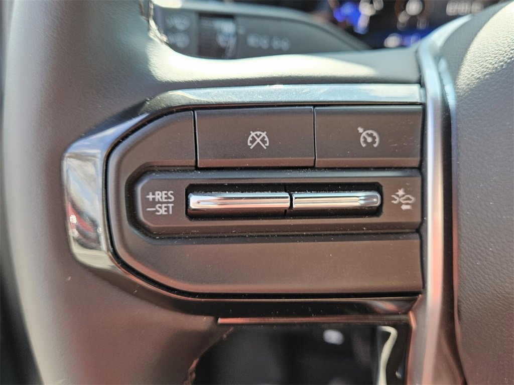 New 2025 Chevrolet Colorado LT w/ LT Convenience Package image 22