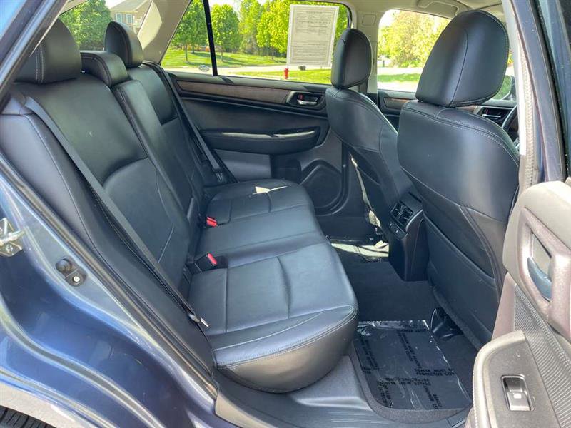 Used 2016 Subaru Outback 3.6R Limited AWD/4WD image 51