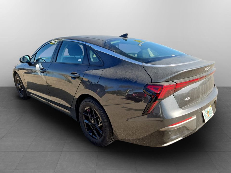 Used 2025 Kia K5 LXS FWD image 8