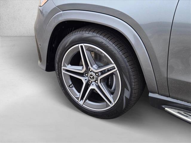 Used 2026 Mercedes-Benz GLS 450 4MATIC image 10