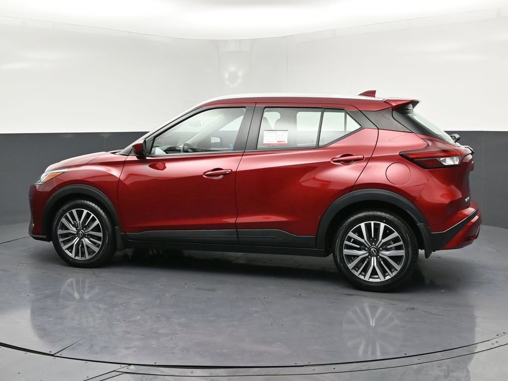 Used 2023 Nissan Kicks SV image 25
