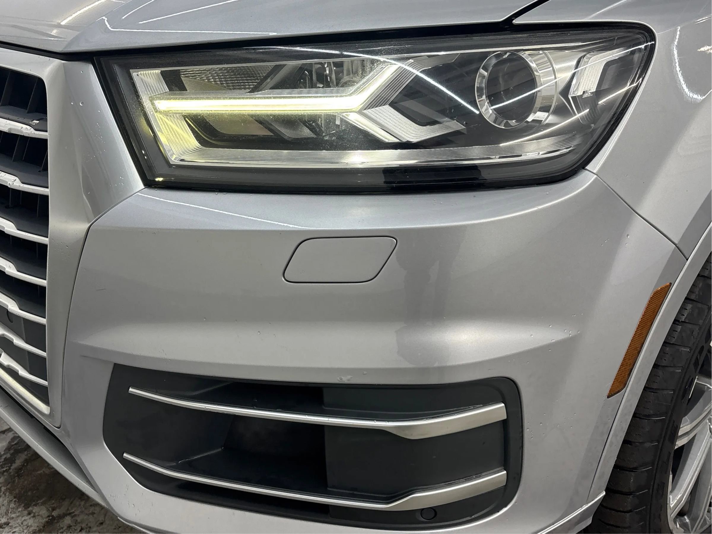 Used 2017 Audi Q7 3.0T Premium Plus w/ Premium Plus Package image 34