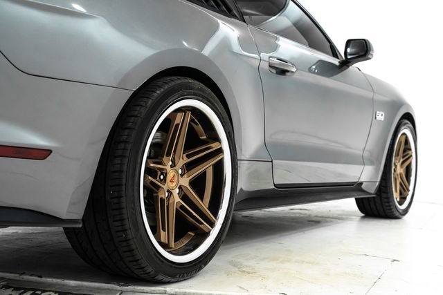 Used 2021 Ford Mustang GT RWD image 14