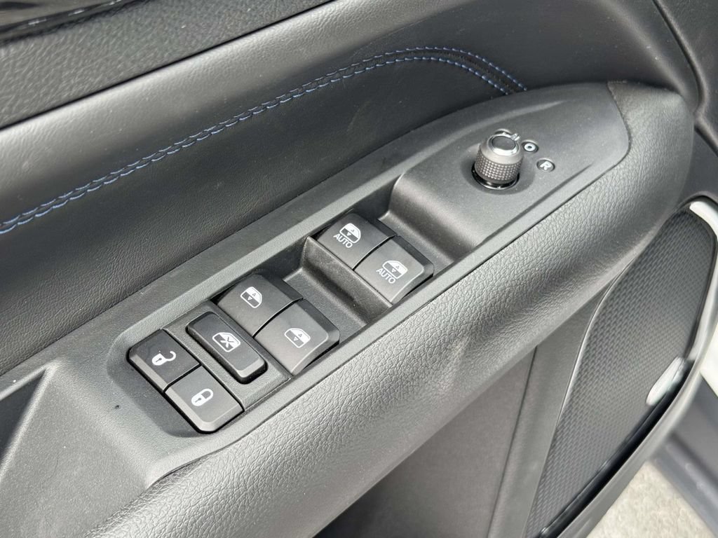 New 2026 Jeep Compass Latitude w/ Sun and Sound Group AWD/4WD image 26