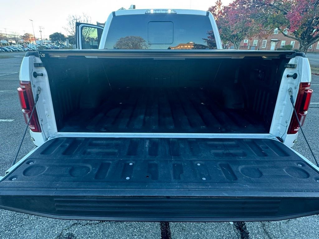 Used 2017 Ford F150 Raptor w/ Equipment Group 802A Luxury image 35