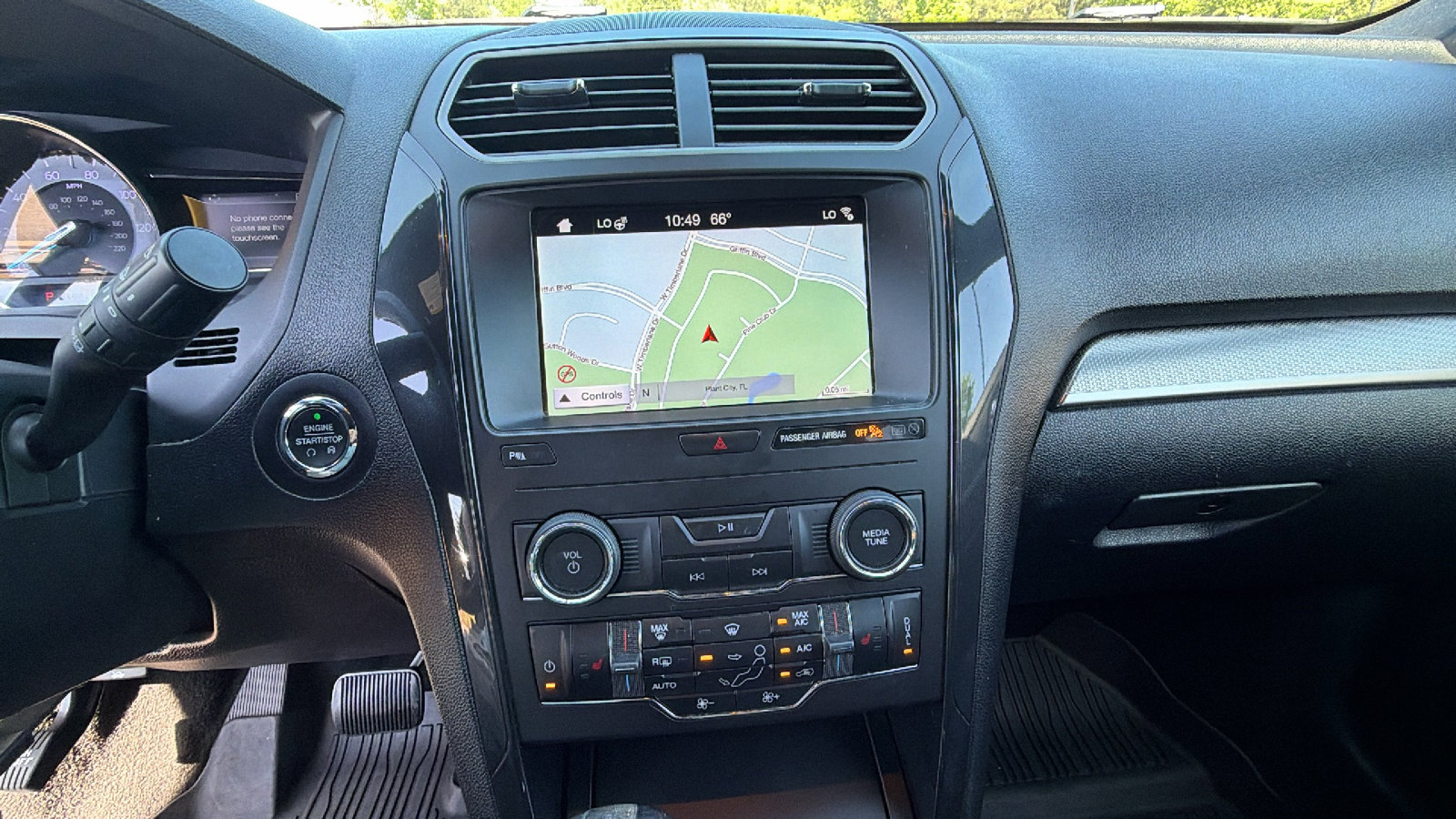 Used 2019 Ford Explorer XLT w/ Equipment Group 202A image 33