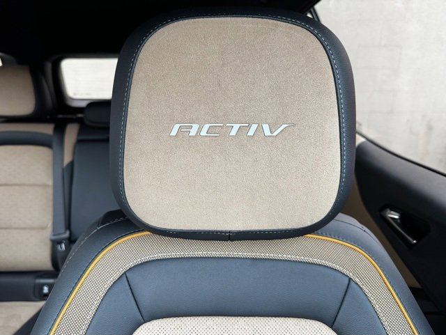 Used 2025 Chevrolet Equinox ACTIV image 33