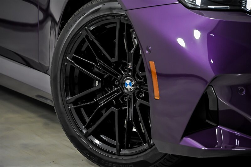 Used 2026 BMW M5 w/ Carbon Package AWD/4WD image 4