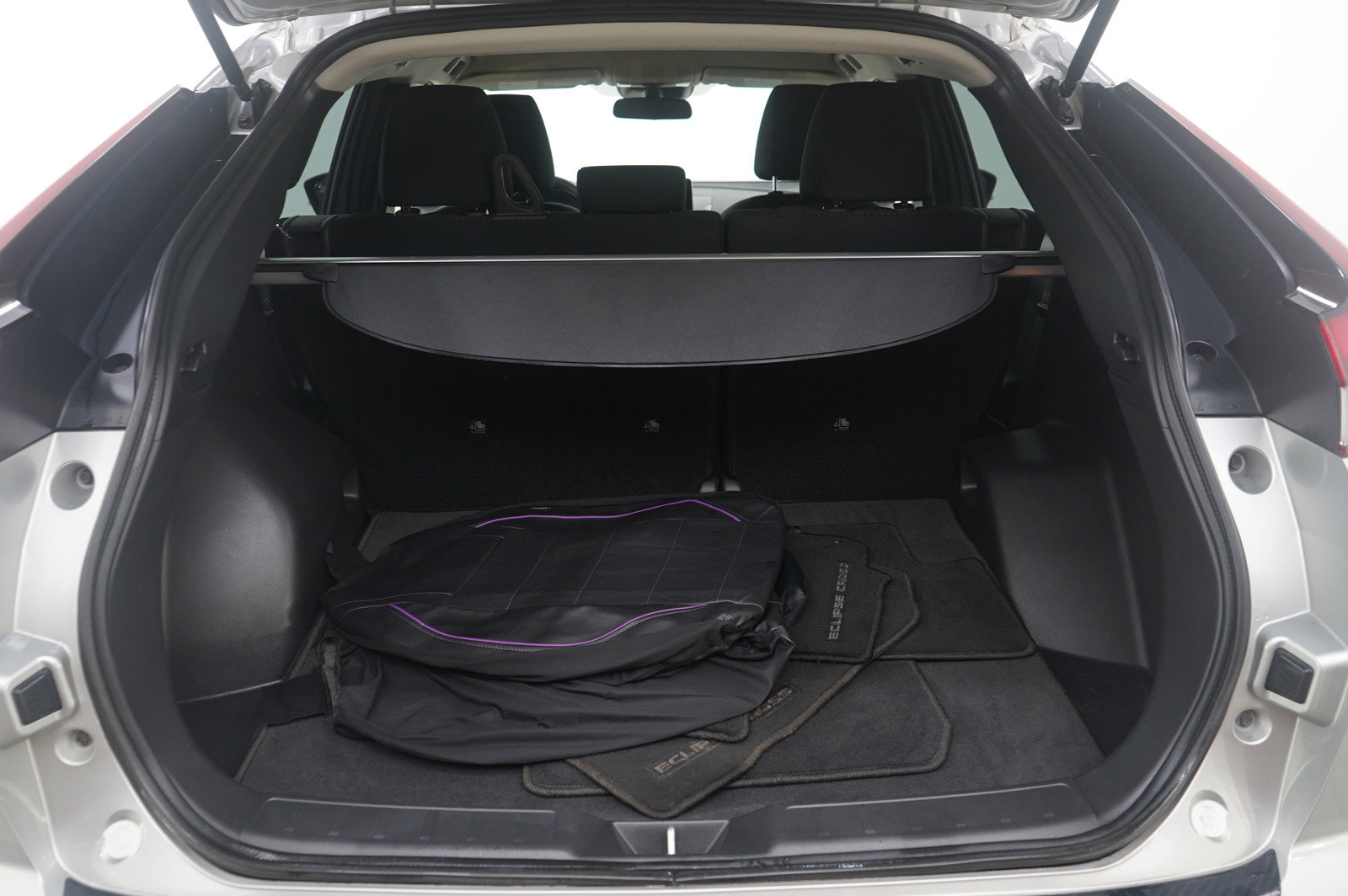 Used 2023 Mitsubishi Eclipse Cross LE AWD/4WD image 9