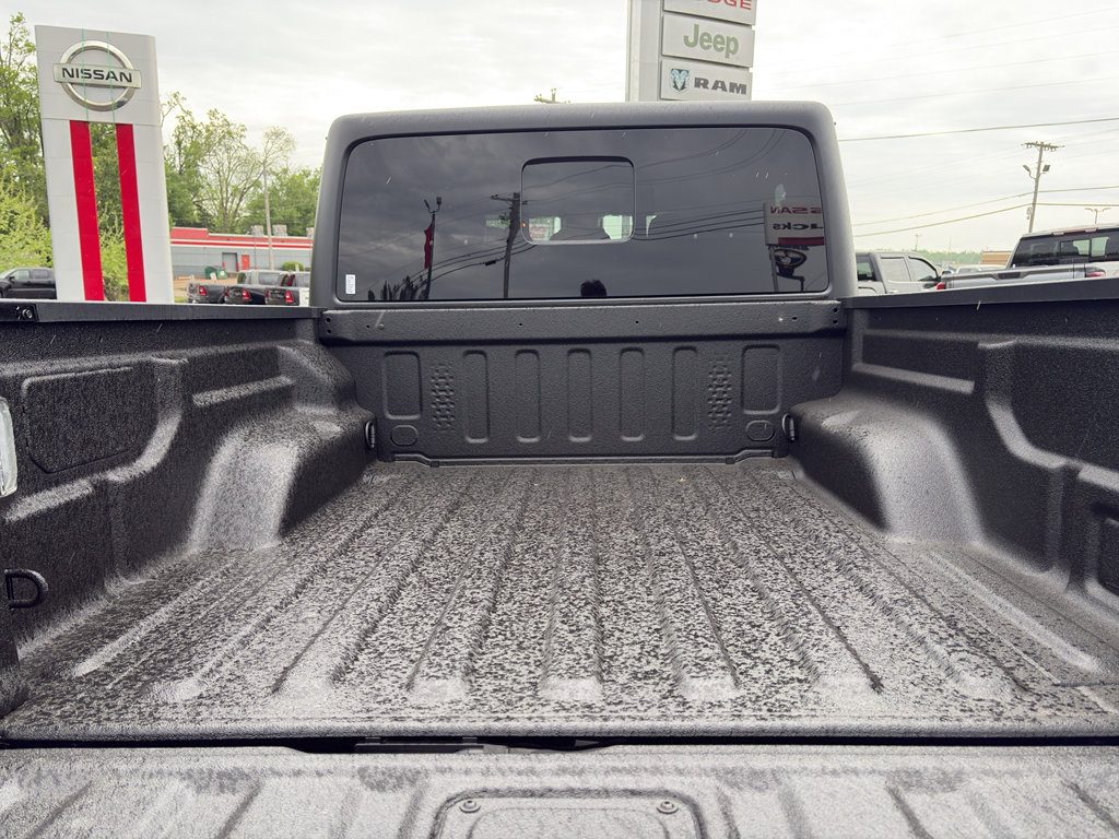 Used 2025 Jeep Gladiator Rubicon w/ Convenience Group image 20